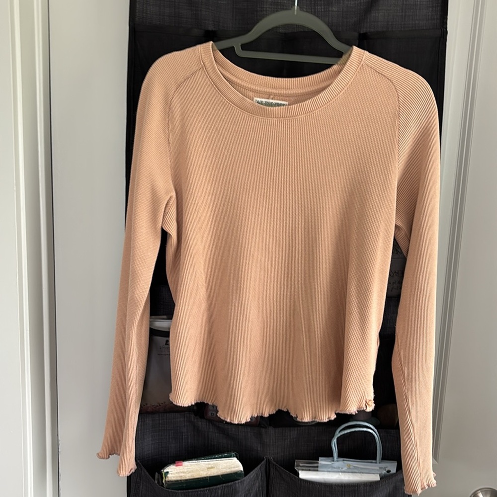 We The Free Tan Waffle Knit Top. Large. Stylish edging on sleeves & bottom.